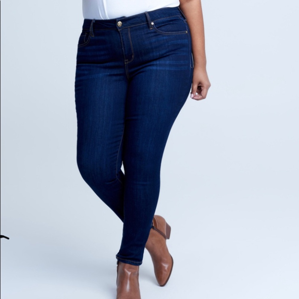 Seven7 ALIAS Mid Rise Skinny Jeans Size 16